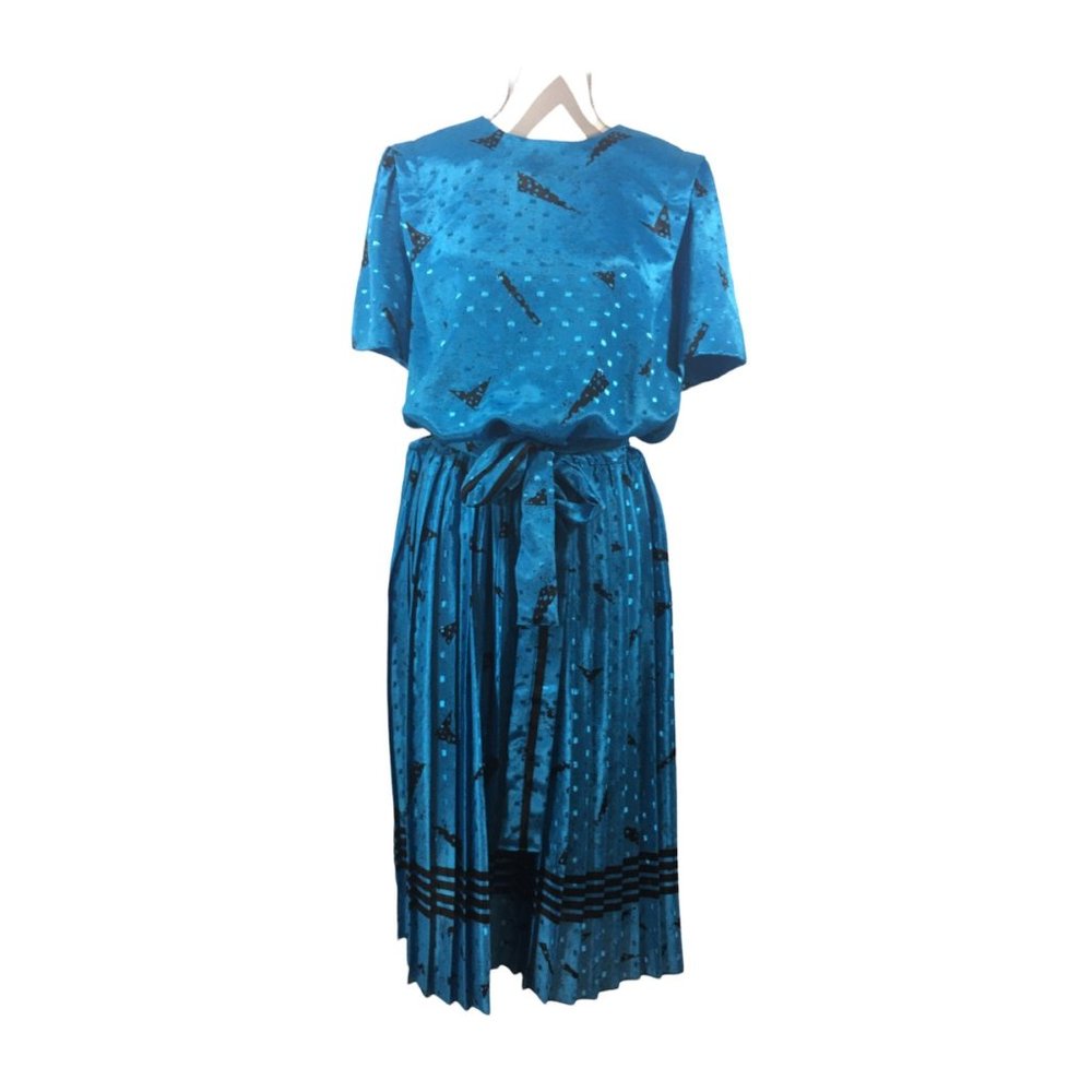 V.L.P Petites 80s Blue Pleated Party Dress